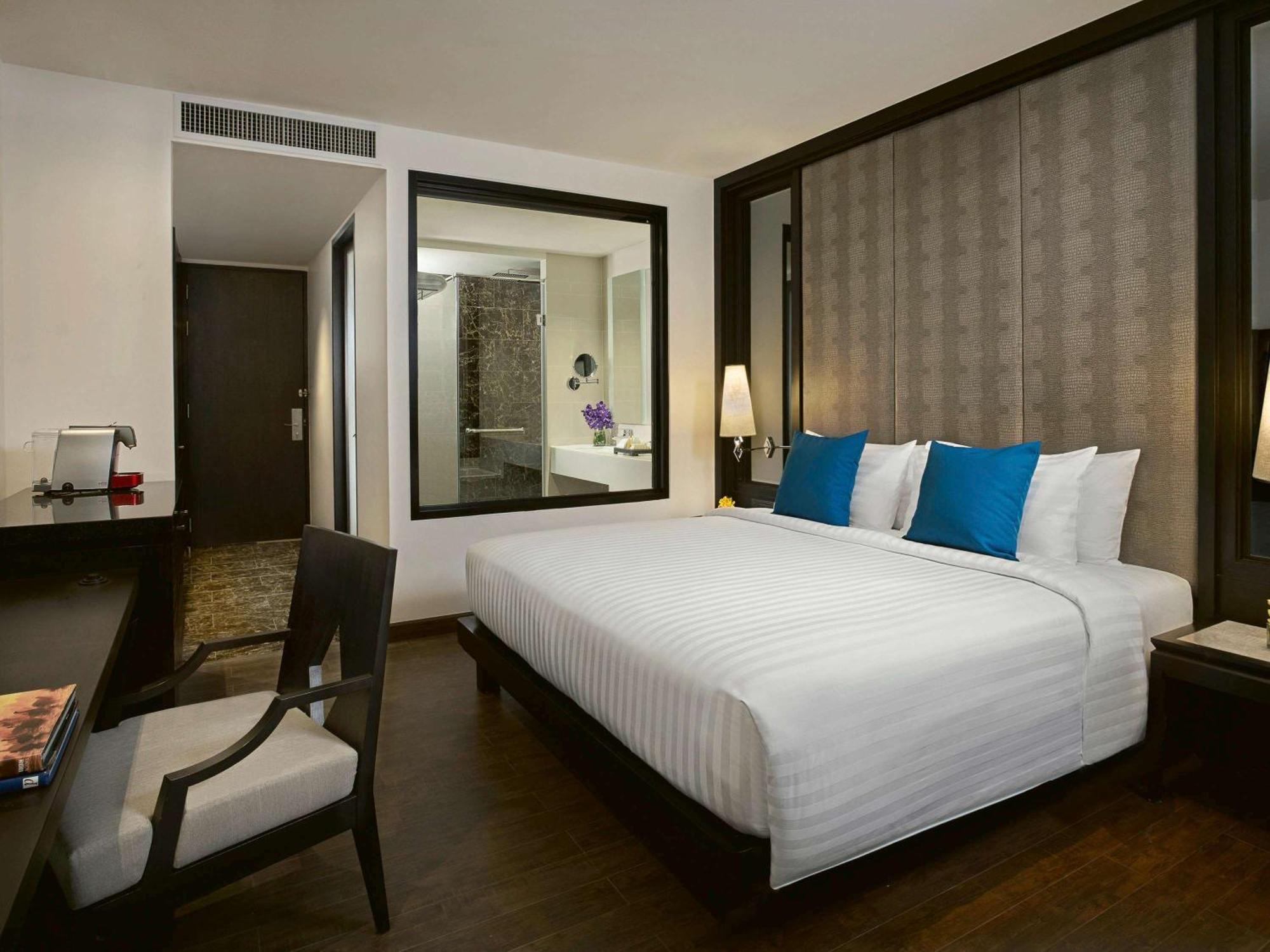 Moevenpick Hotel Sukhumvit 15 Bangkok Luaran gambar Deluxe Room